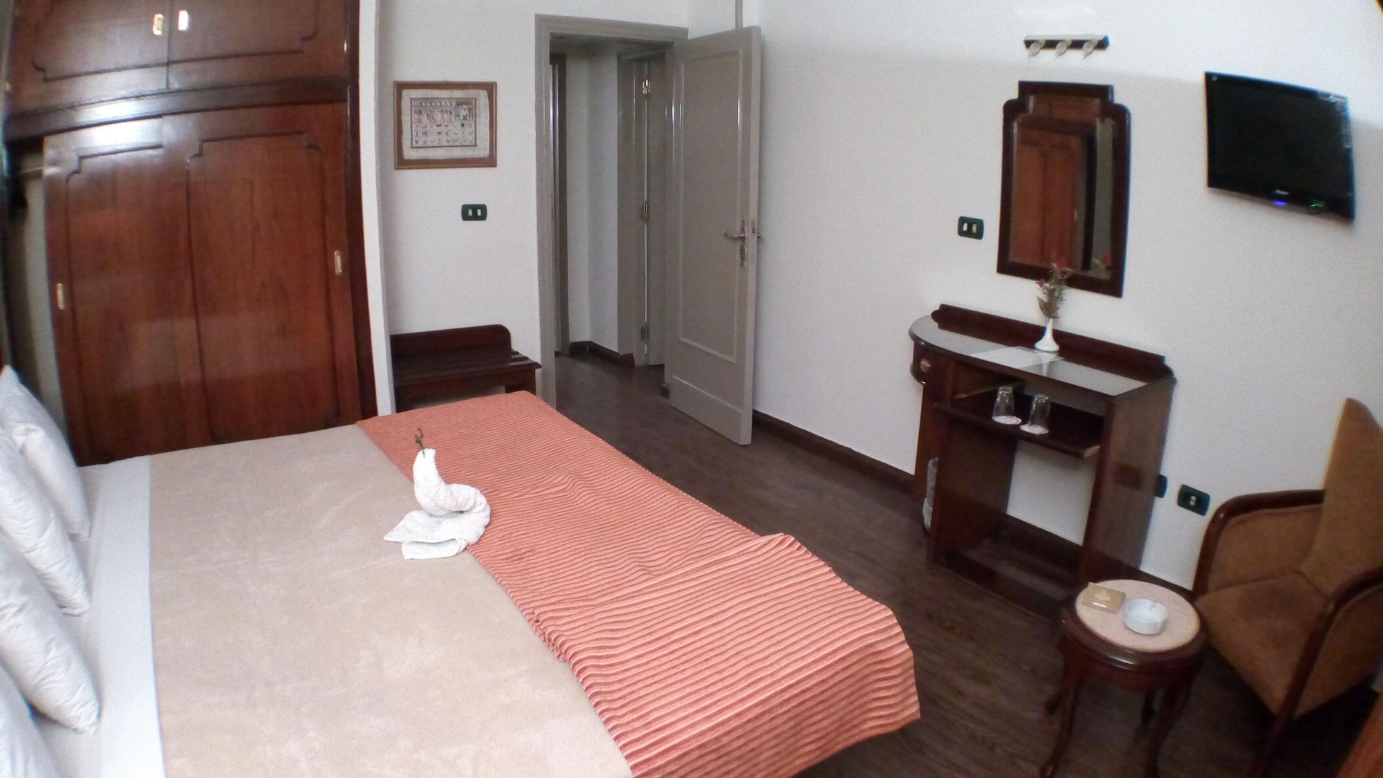 Zayed Hotel Giza Екстериор снимка