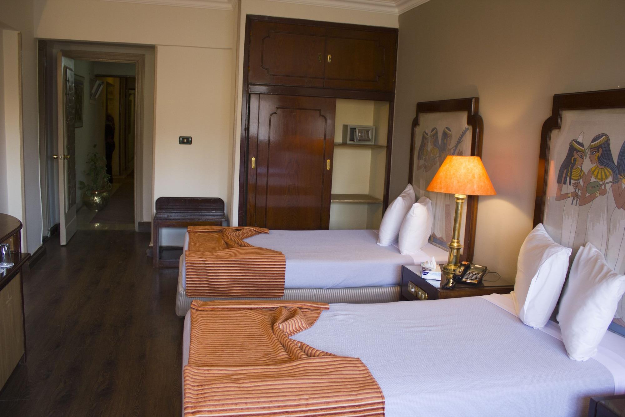 Zayed Hotel Giza Екстериор снимка